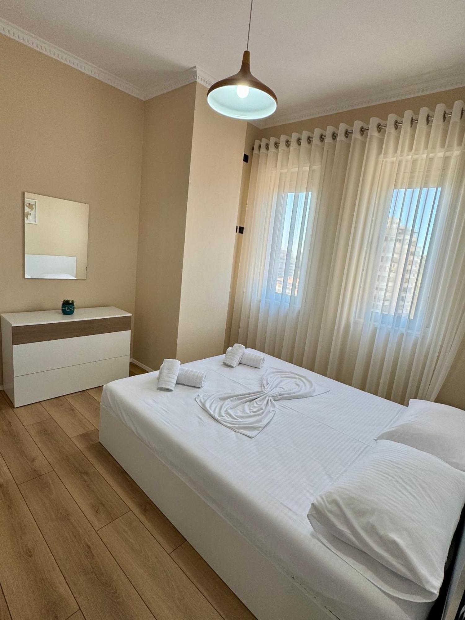 New Bazaar Cozy Apartment 2 Dajti View ติรานา ภายนอก รูปภาพ