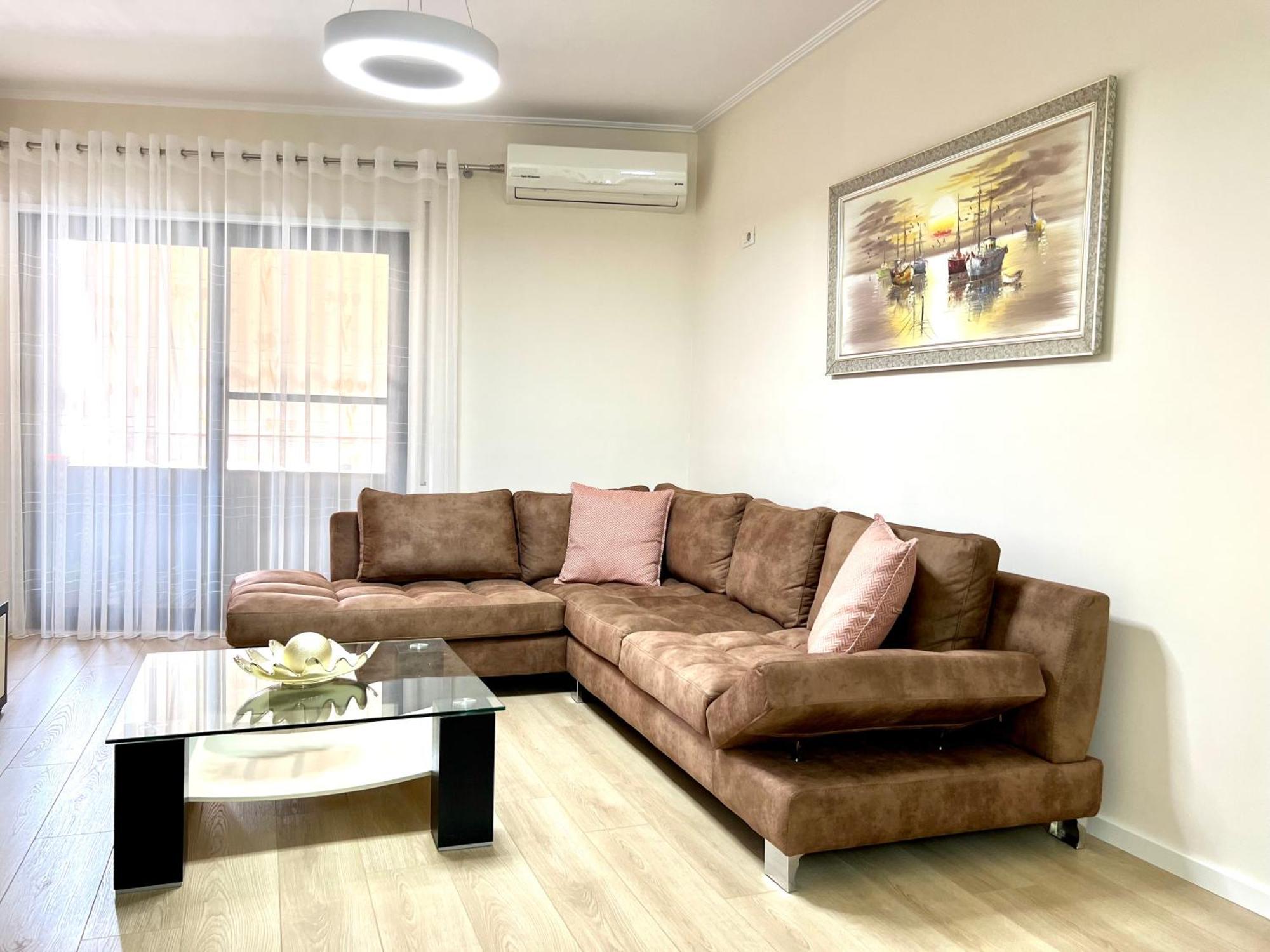 New Bazaar Cozy Apartment 2 Dajti View ติรานา ภายนอก รูปภาพ