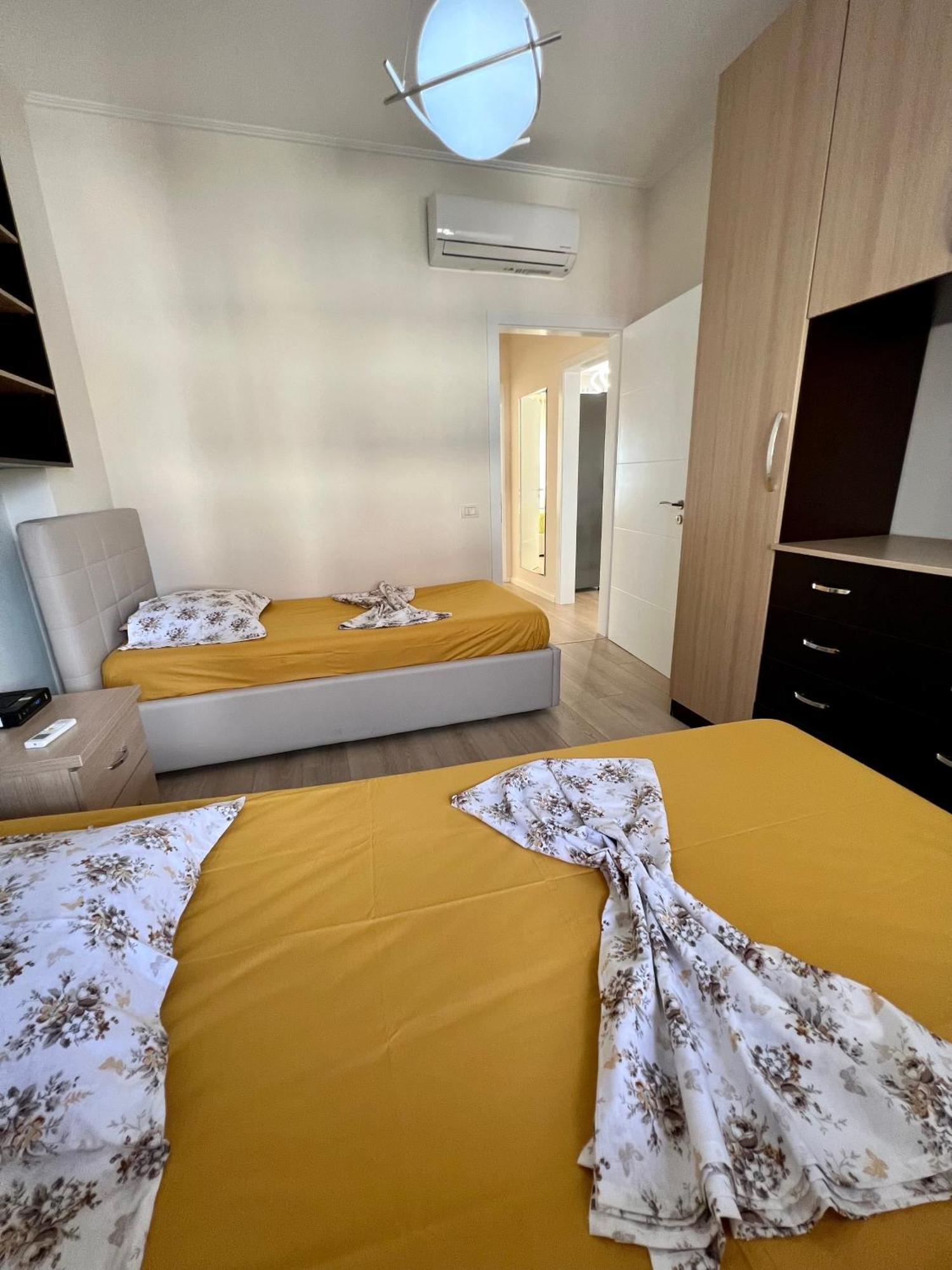 New Bazaar Cozy Apartment 2 Dajti View ติรานา ภายนอก รูปภาพ