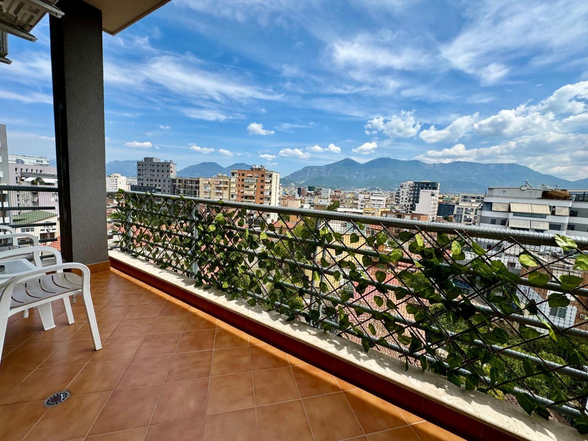 New Bazaar Cozy Apartment 2 Dajti View ติรานา ภายนอก รูปภาพ